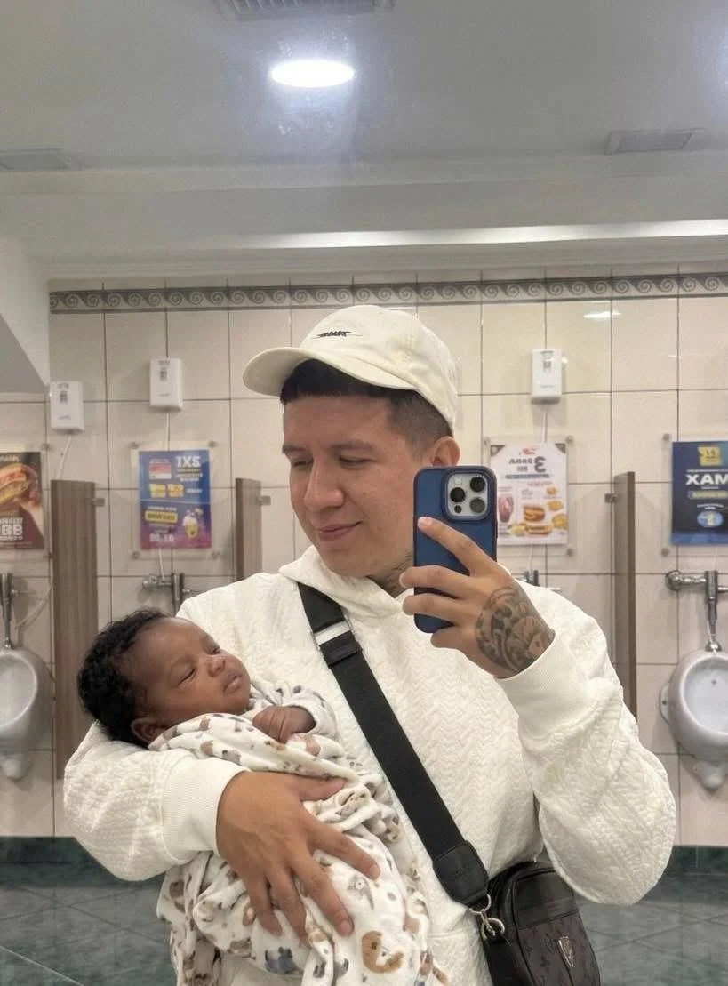 La prueba ADN es muy cara. Te amo mucho hijo ♥️