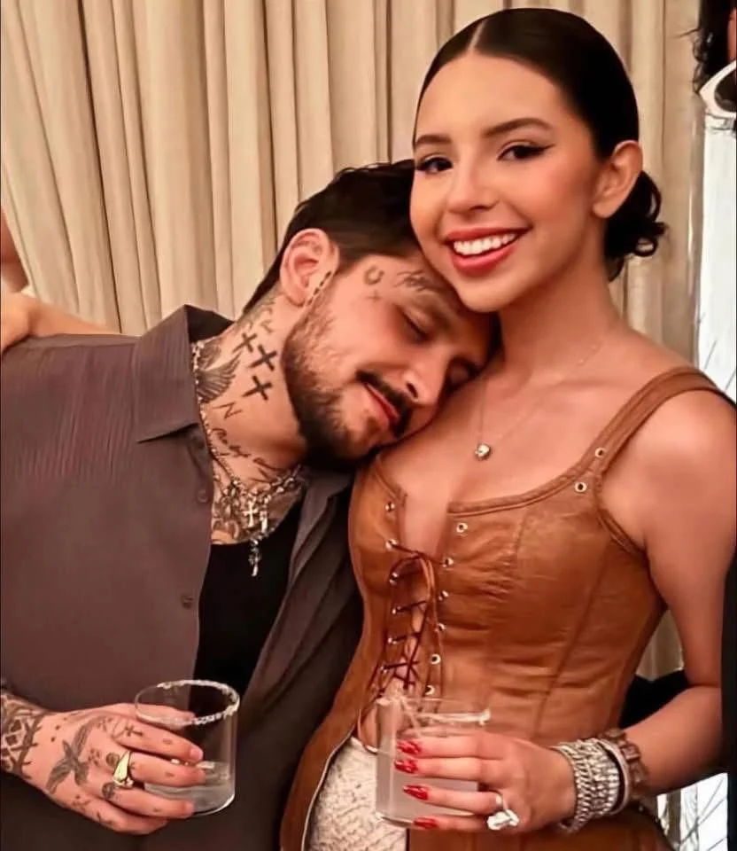 Nodal y Ángela Aguilar: ¿El amor existe? Memes y reflexiones